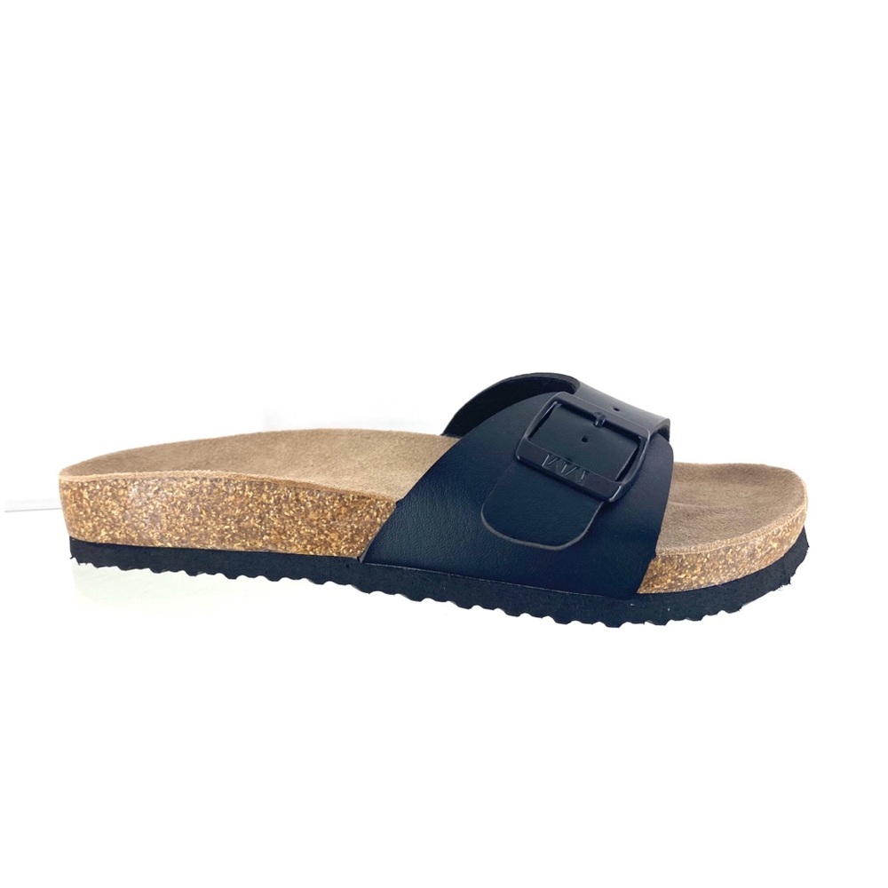 New leather sandals